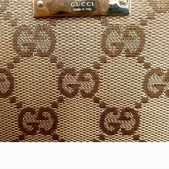 Gucci  NWOT 🩷 Pink Canvas Zip-Around Wallet - Picture 6 of 7